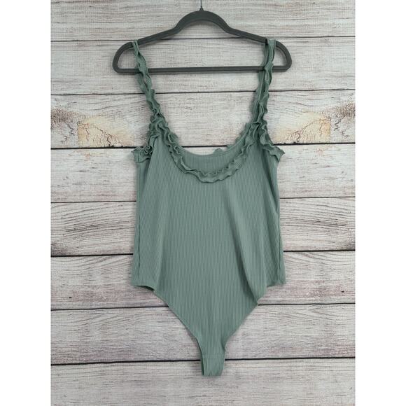 Reformation‎ Ruffled Strap Ribbed Bodysuit Women's Size XL Green/Gray - Picture 2 of 10